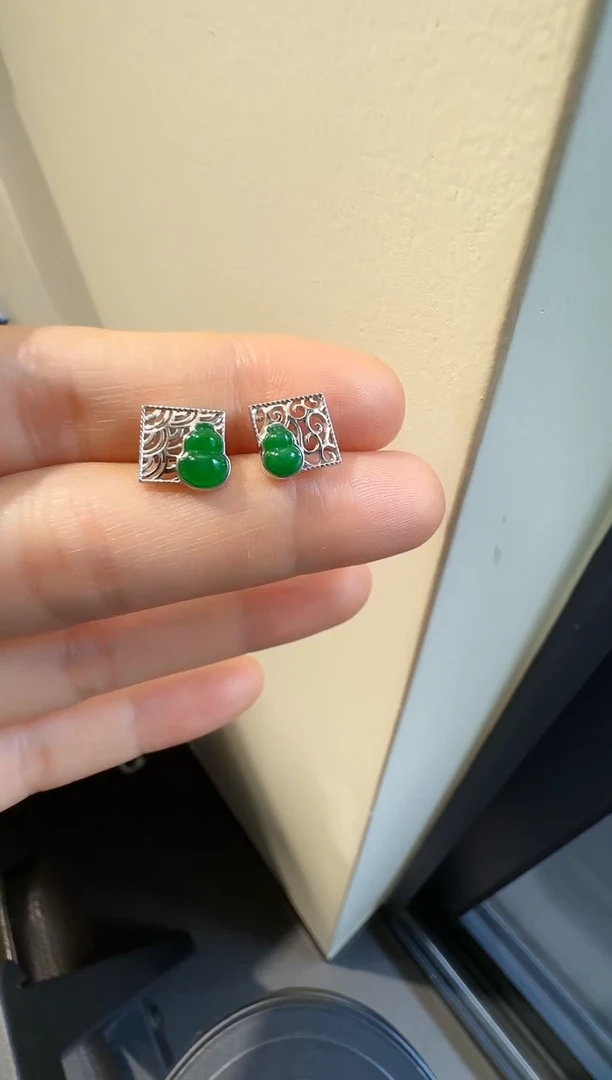 【闪购商品】翡翠耳饰18K金镶嵌00002680