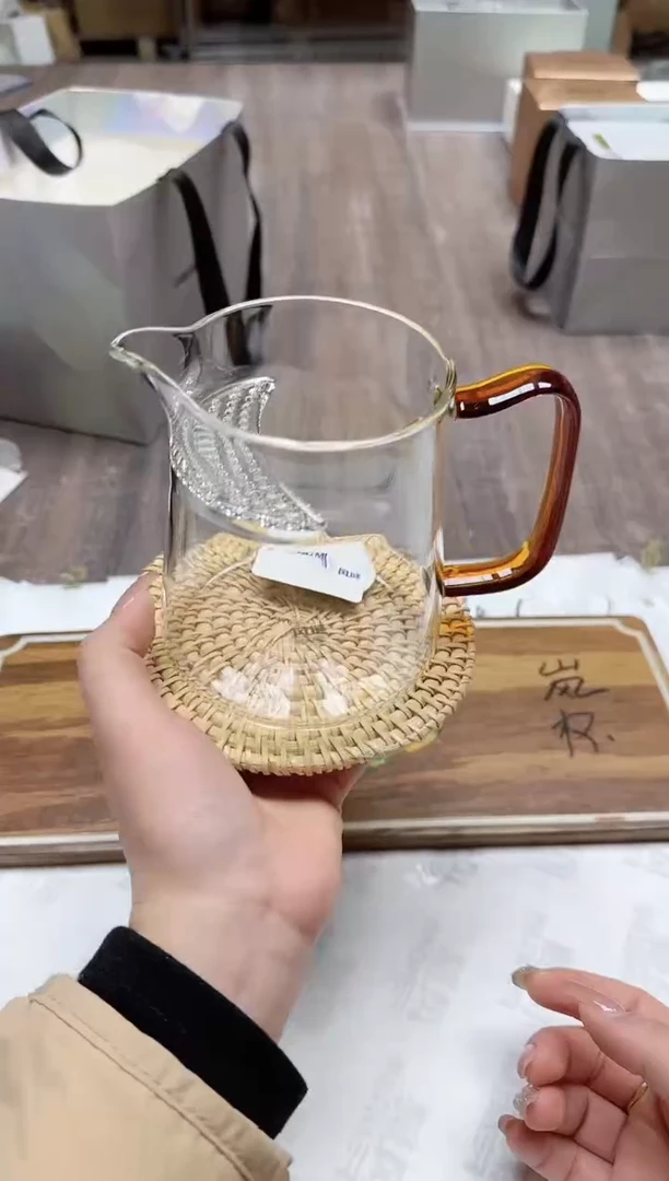 【闪购商品】其他风谜新月茶器琥珀色+藤编垫