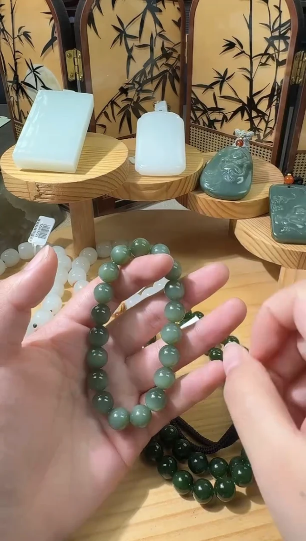 未镶嵌手串和田玉【高品质】俄罗斯碧玉鸭蛋青10mm圆珠猫眼手串