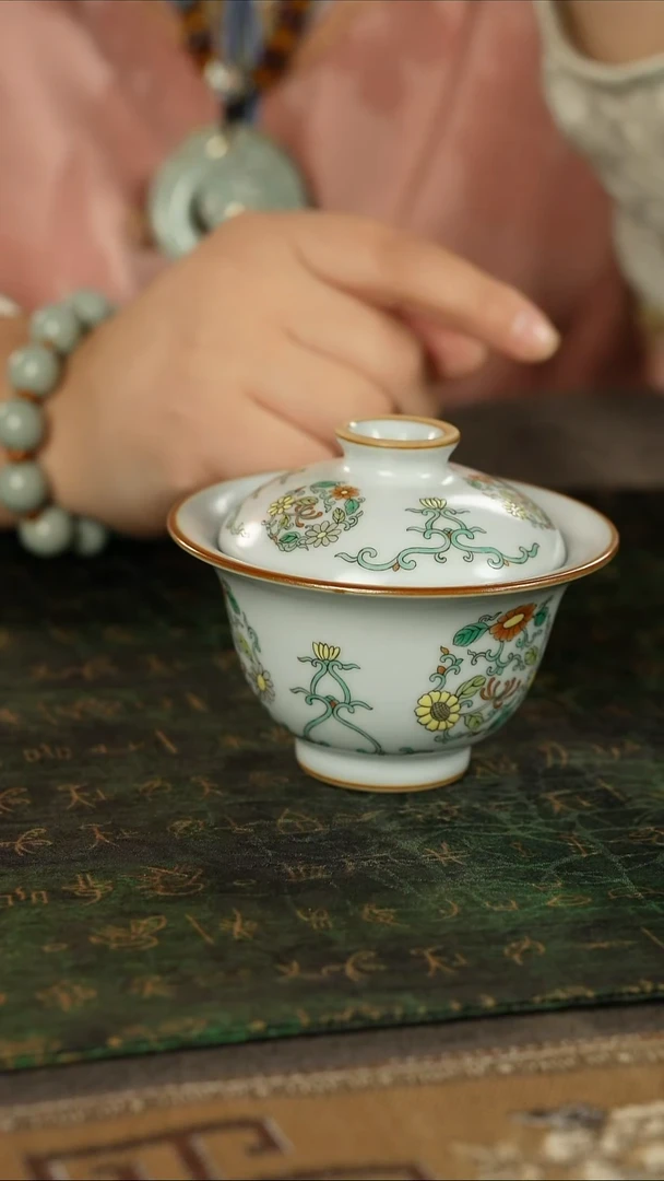 善窑厂汝窑月白盖碗