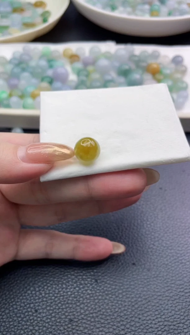 未镶嵌定制翡翠a****h珠子