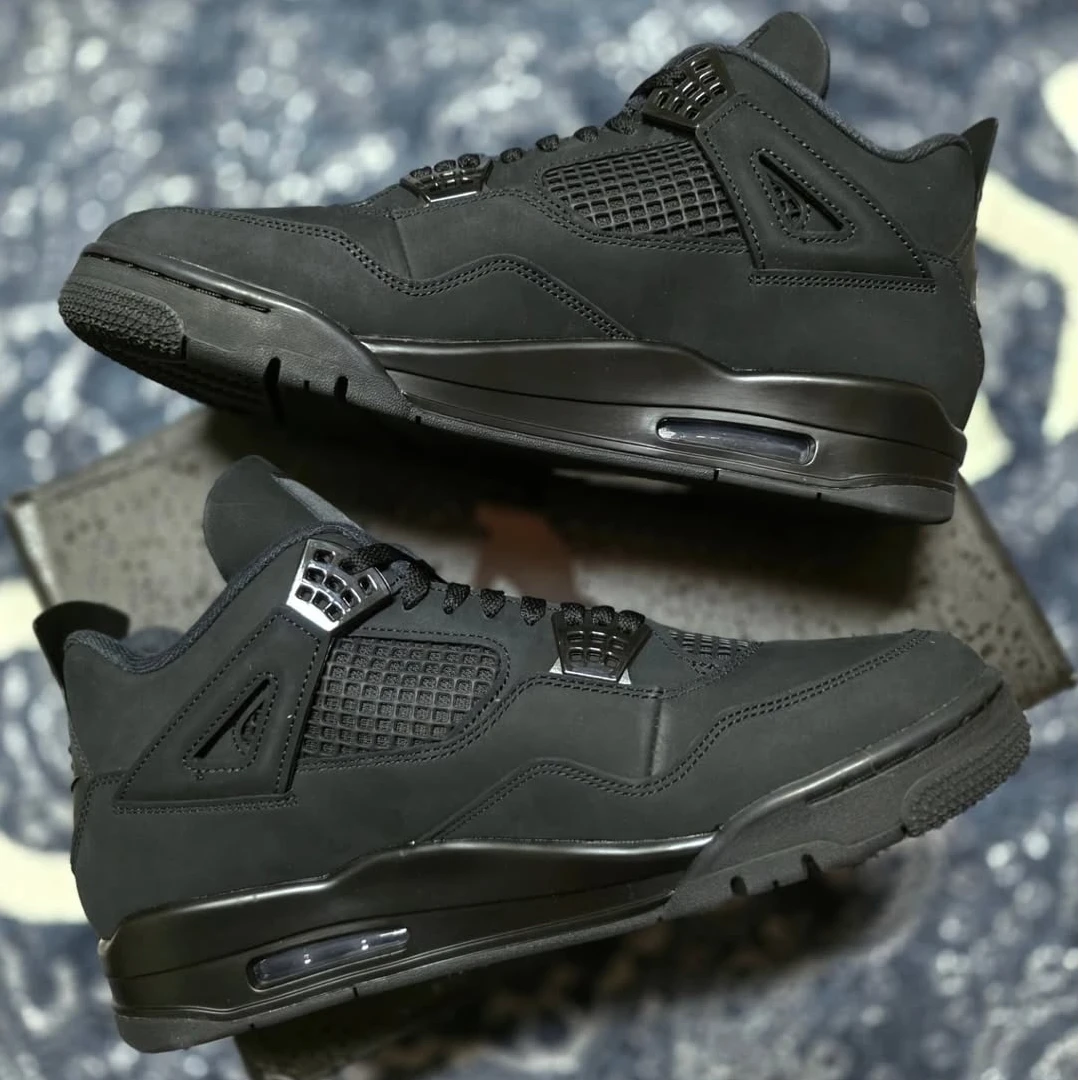 Air Jordan 4 Mid男款黑猫中帮潮流复古耐磨运动休闲板鞋官方正品