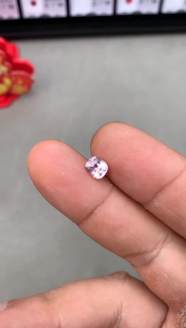 【闪购商品】定制尖晶石裸石未镶嵌1.55ct 枕型 金属色调