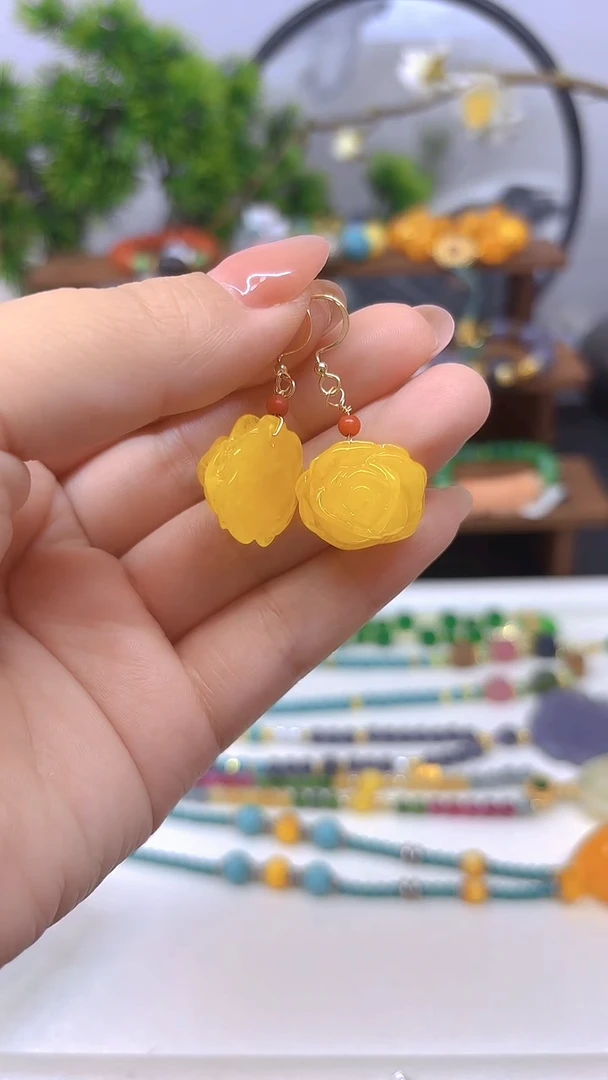 蜜蜡14K金镶嵌耳饰E480