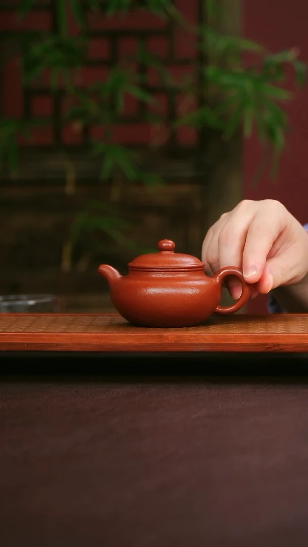 茶壶紫砂凡*紫袍玉砂 汉瓦 刻绘物华天宝 16目粗砂