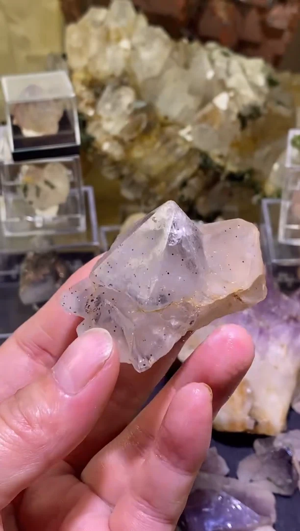未镶嵌珠宝半成品水晶73号四川美姑超七花园水晶