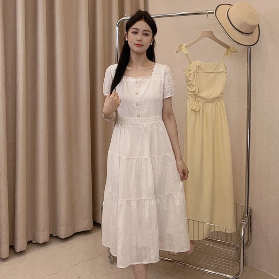 【依诗嫚】夏季新款甜美显瘦气质白色裙子方领初恋蕾丝连衣裙