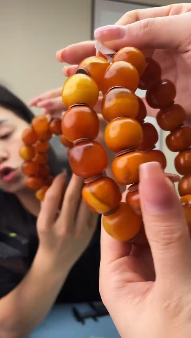 蜜蜡未镶嵌珠宝奇石T055 19中好假一罚十，多样性发一件