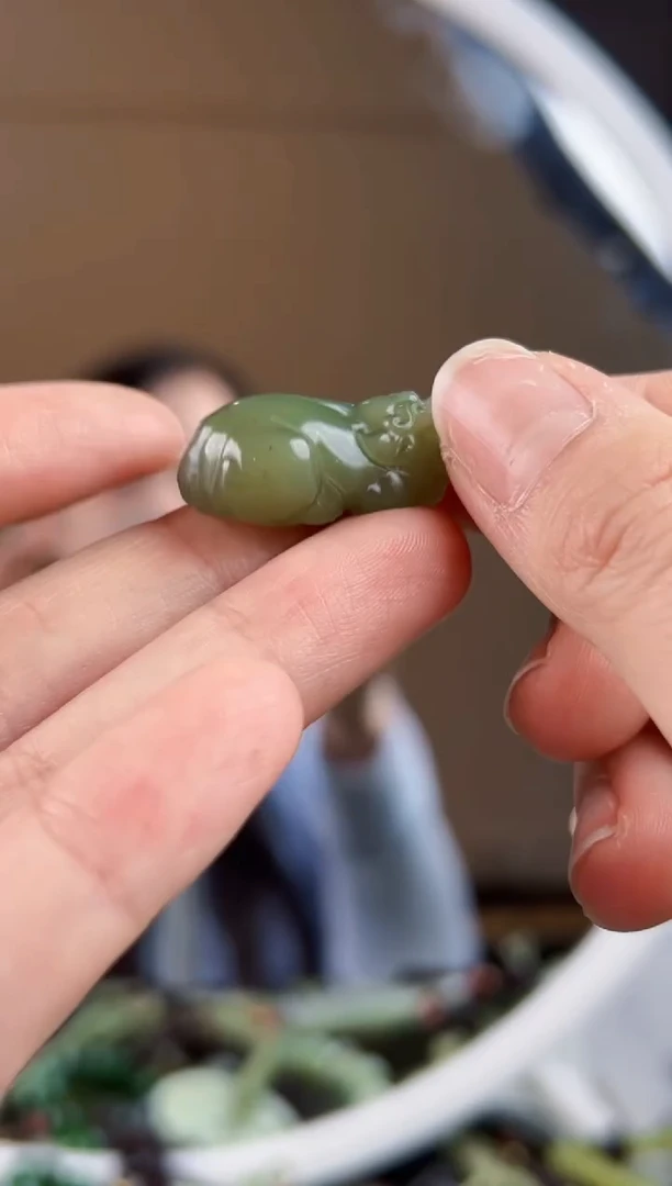 颈饰未镶嵌和田玉拍一发一