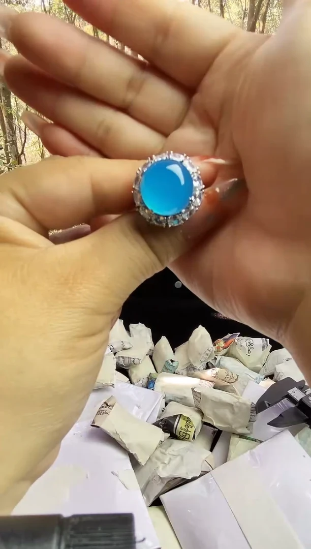 满色吊坠 所见即所得！！