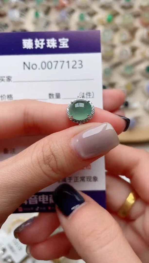 【闪购商品】翡翠戒指银S925镶嵌.........