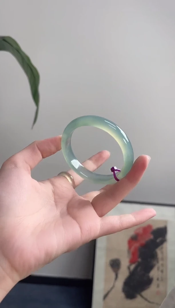 玛瑙/玉髓手镯未镶嵌56圈