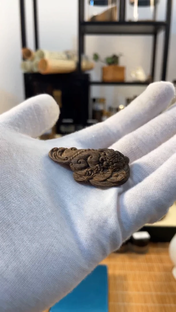 【闪购商品】沉香吊坠文莱貔貅沉水 5.66g LC0039