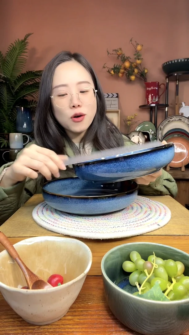 陶瓷8.8英寸蓝色窑变釉深盘 2件 微瑕疵