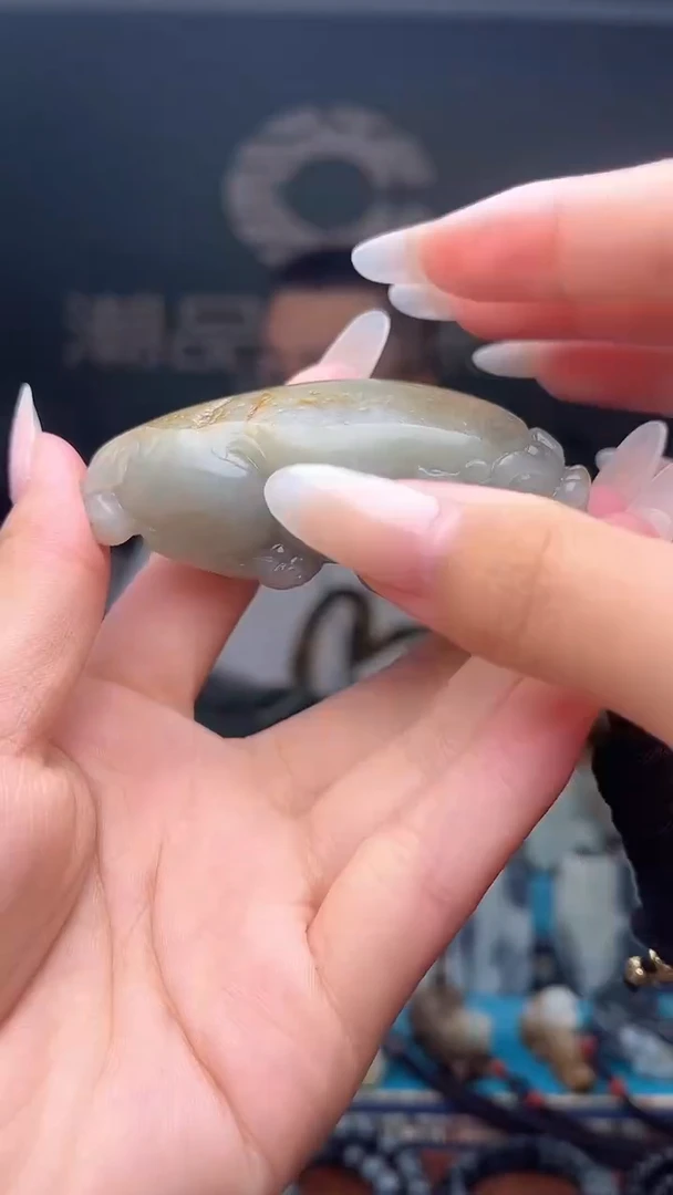 未镶嵌和田玉挂件1