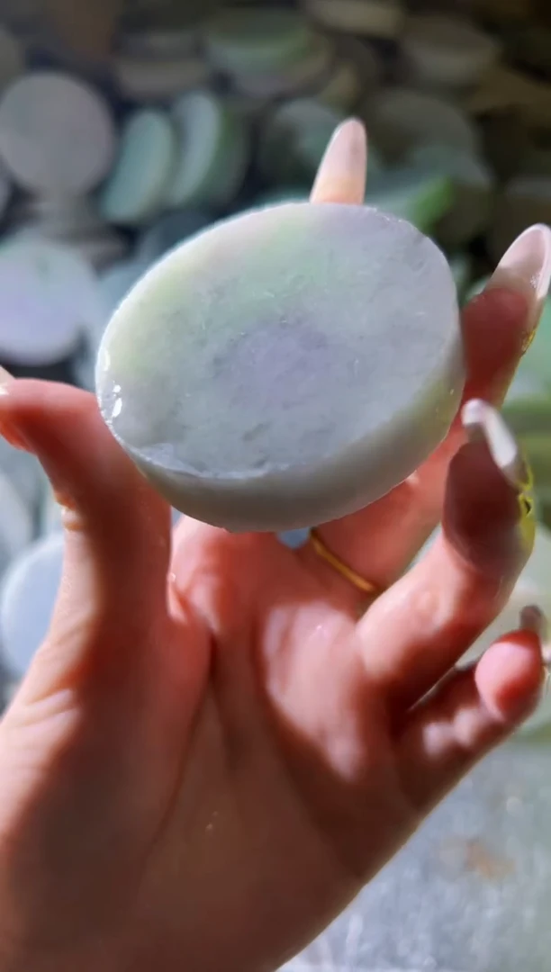 翡翠未镶嵌颈饰翡翠A货小蒋30