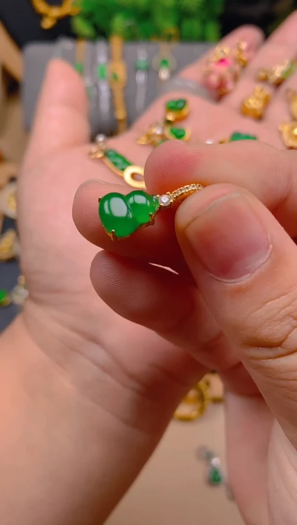 吊坠(不含链)银S925镶嵌翡翠大葫芦万能扣