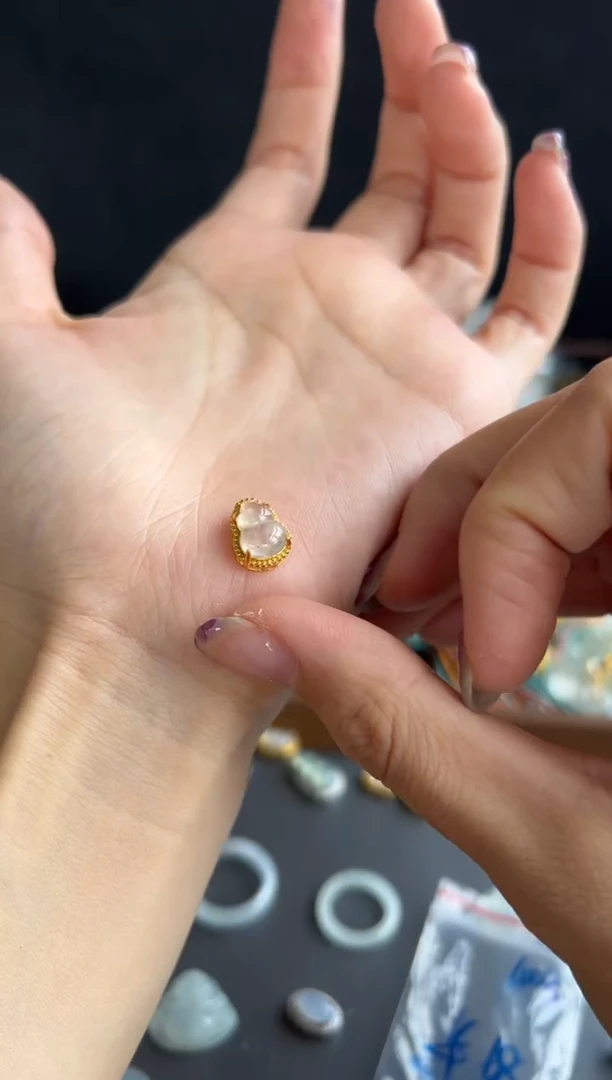 颈饰未镶嵌翡翠127买断