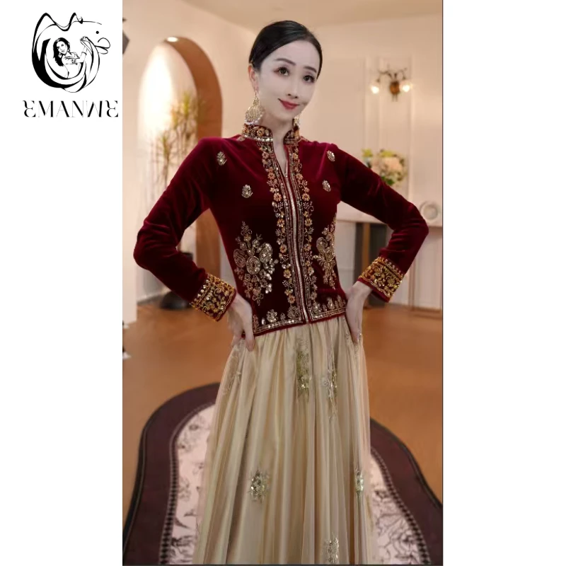 E25Q90依曼之舞异域风情刺绣上衣民族修身百搭跳舞新疆舞蹈服装