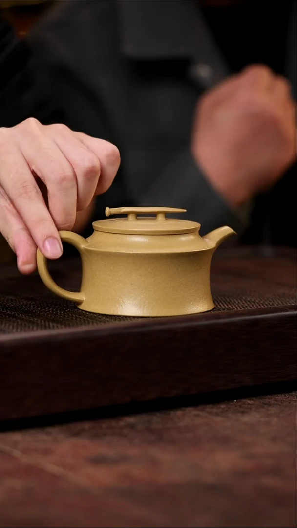 侠风义骨 宝山本山绿泥