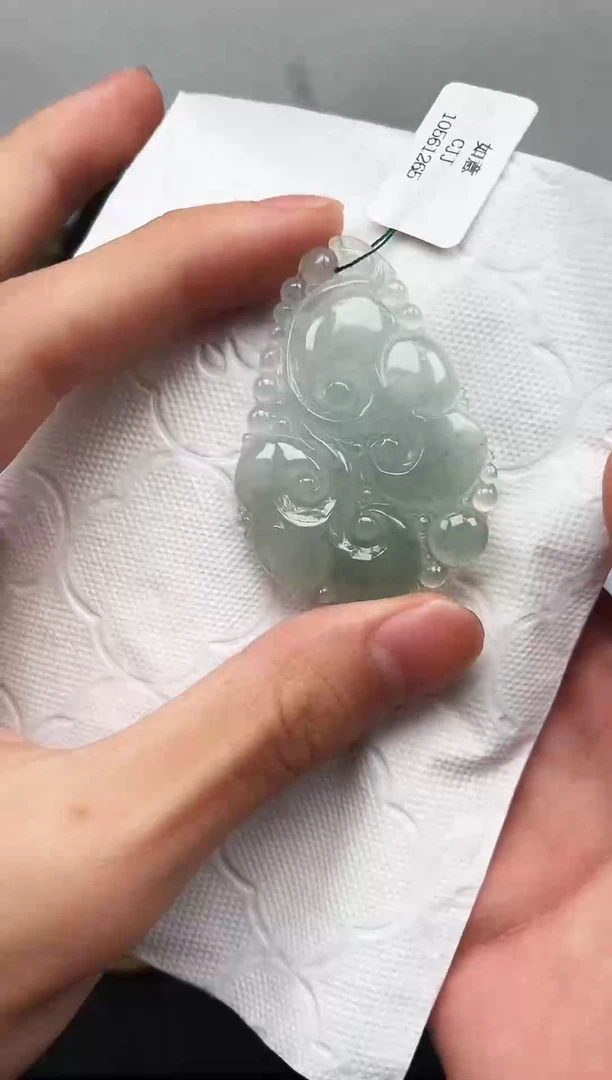 颈饰未镶嵌翡翠翡翠挂件