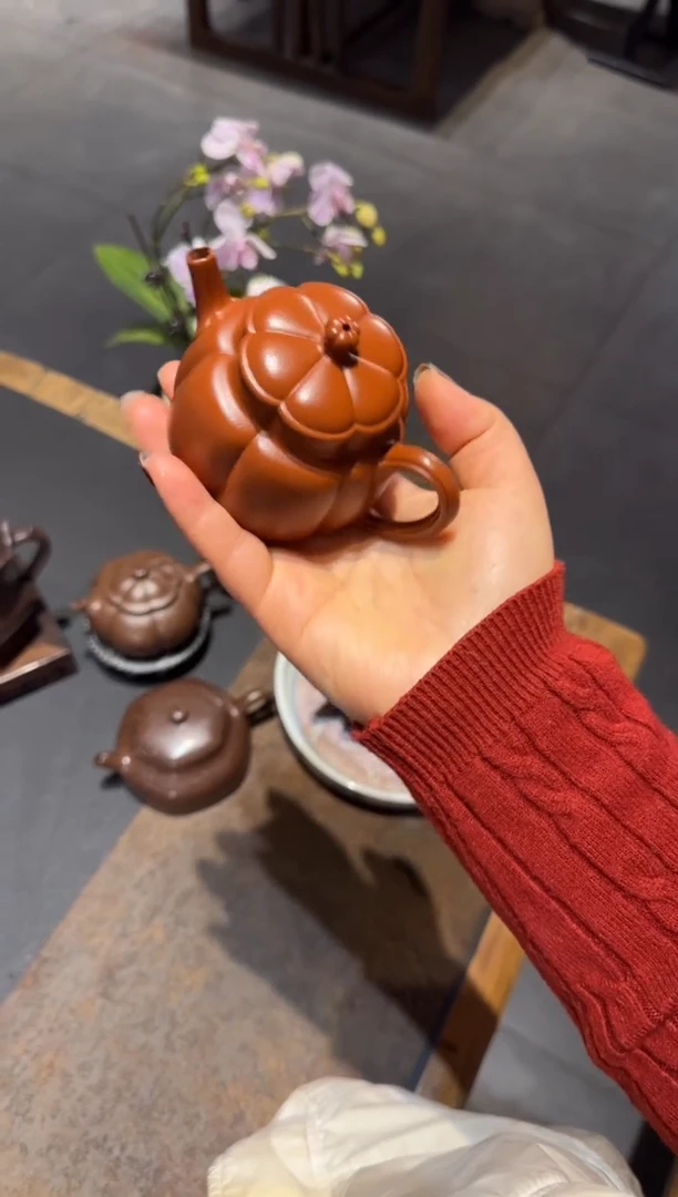 【闪购商品】紫砂茶壶朱泥小僧帽 90cc