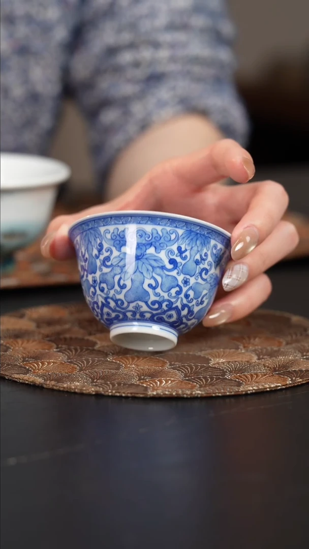 【闪购商品】杯看山柴窑青花福禄杯