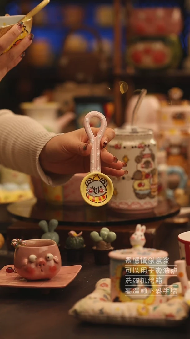 陶瓷景德镇可爱陶瓷釉下彩绘设计师款