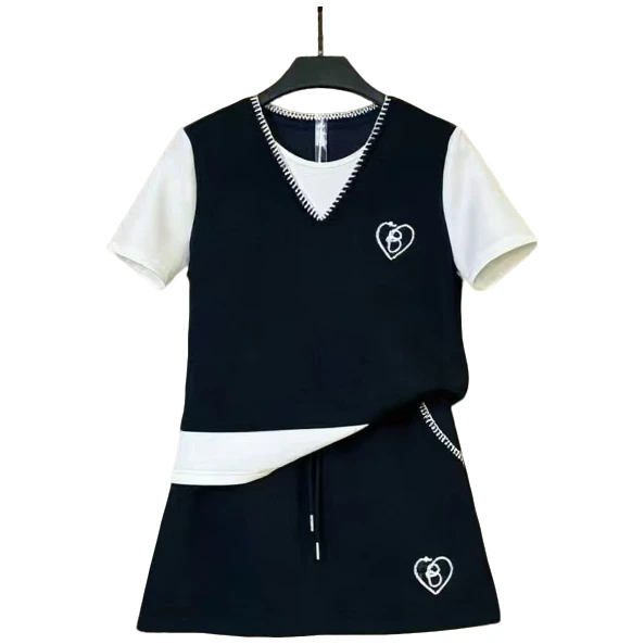 设计师款丨<假两件真套装>宽松夏季T恤短裙V领套装