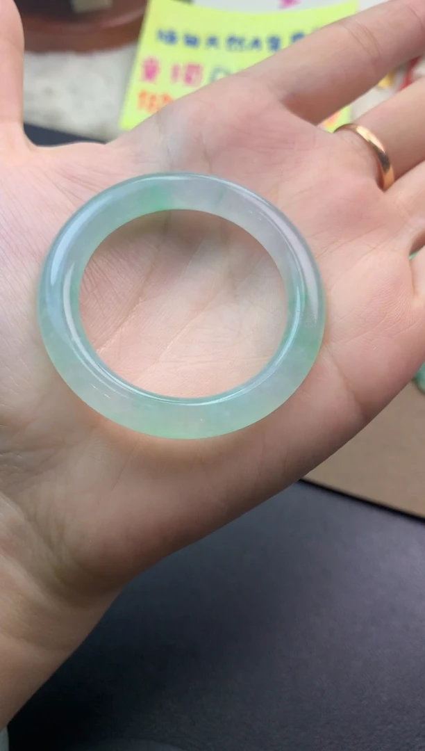 未镶嵌定制翡翠毛货