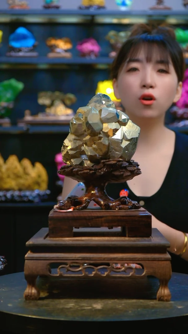 石材精品黄铁矿，矿物晶体摆件