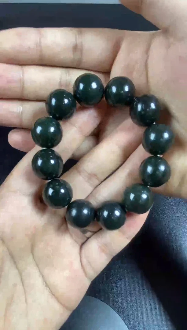 未镶嵌手串和田玉吴*明1