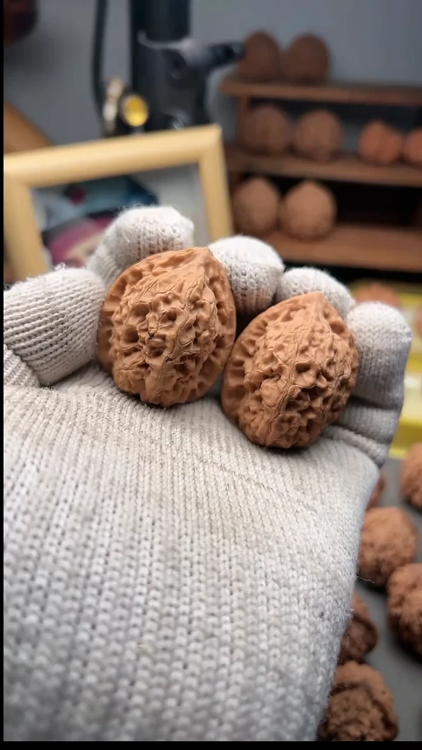 吊坠文玩核桃肉*芸野生