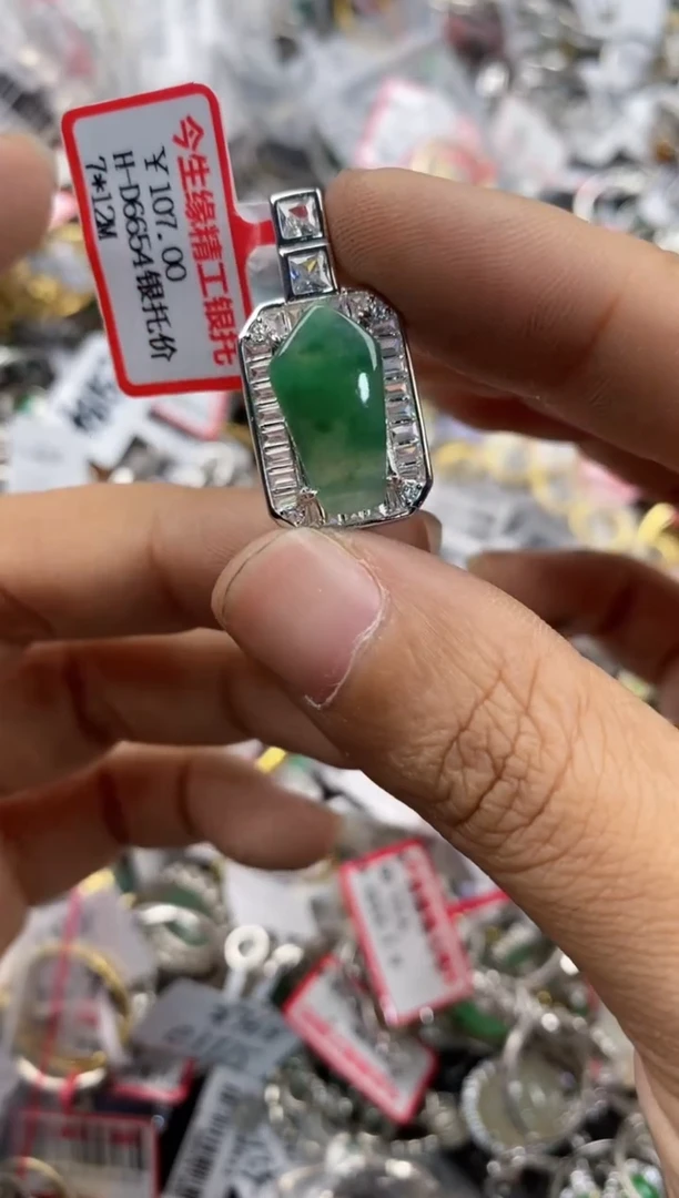 银S925镶嵌戒指翡翠15             4
