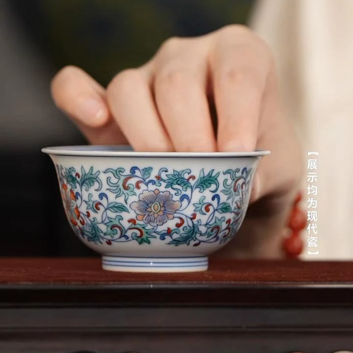 【小乔赏瓷】涂杏花斗彩缠枝炉式
