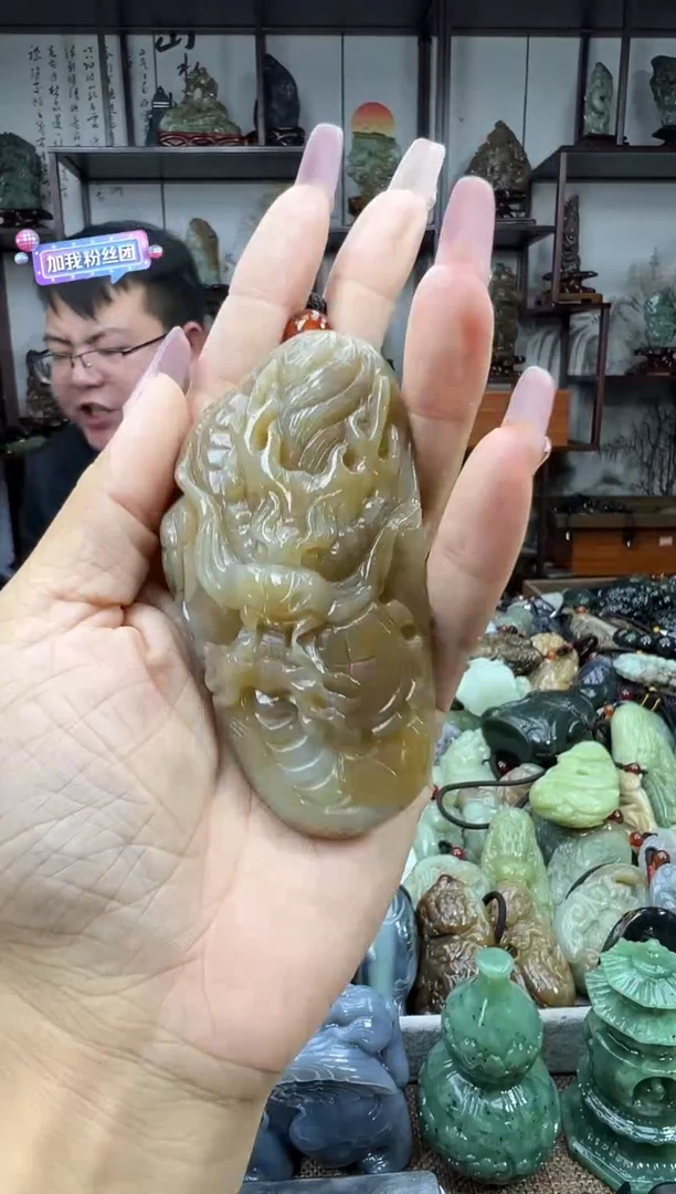 未镶嵌和田玉把件1