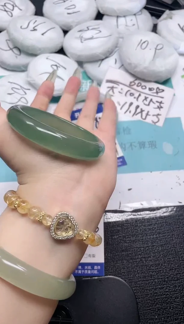 未镶嵌手镯石英质玉483-57