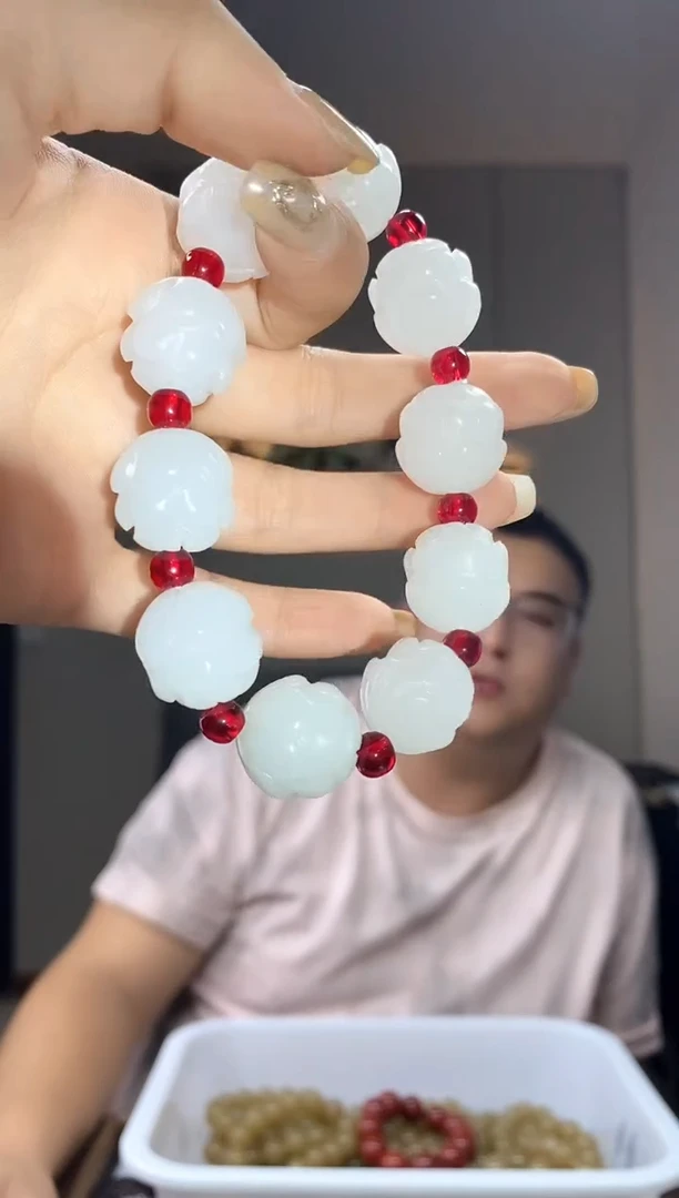 未镶嵌蛇纹石玉珠宝奇石多样性随机发一