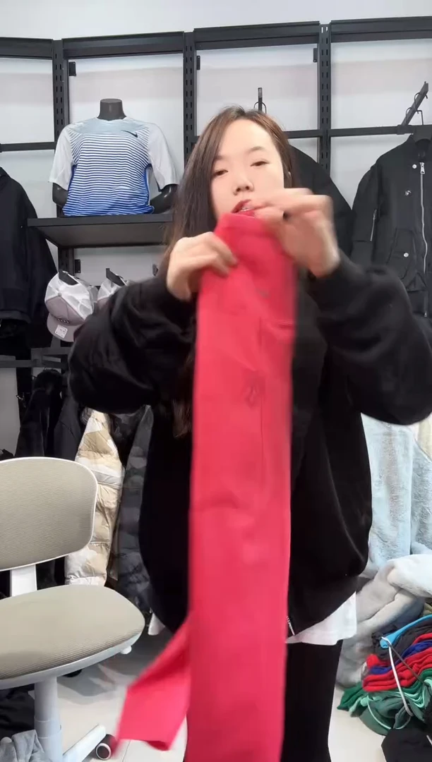 2442编码  瑕疵直播间过款为准 尺码M