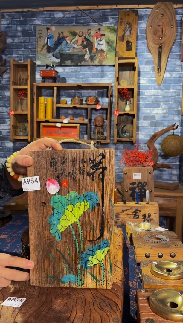 风化老门板丙烯画