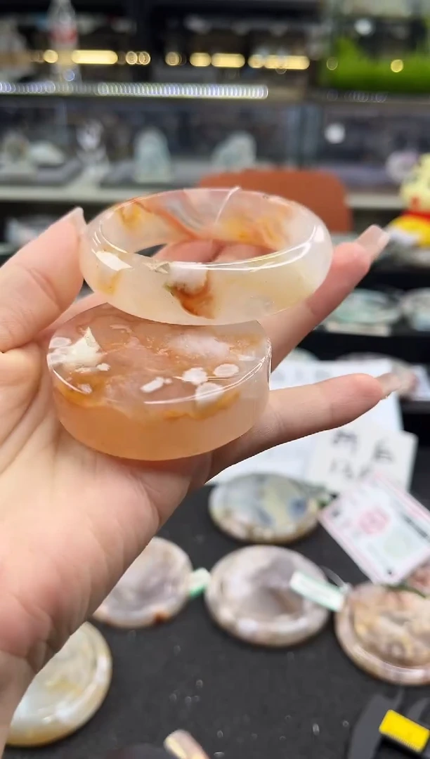 未镶嵌手镯石英质玉55圈口（赠品镯心）318