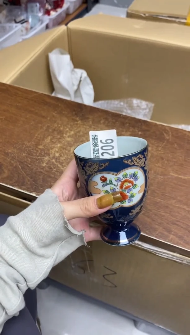 瓷片隆莲瓷器欢迎大家