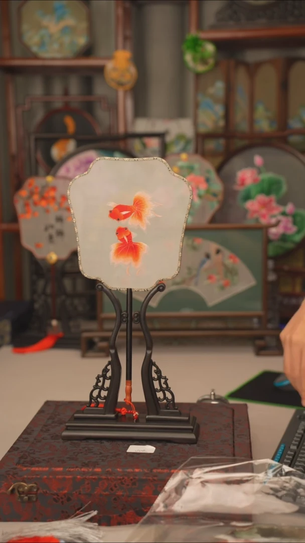 扇子苏绣作品手工首饰盒