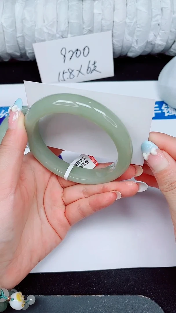 未镶嵌手镯石英质玉377-62/63