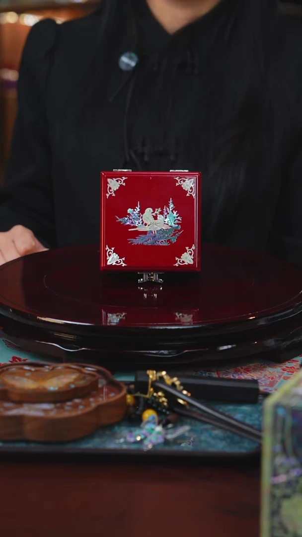 木闪购商品螺钿漆器首饰盒