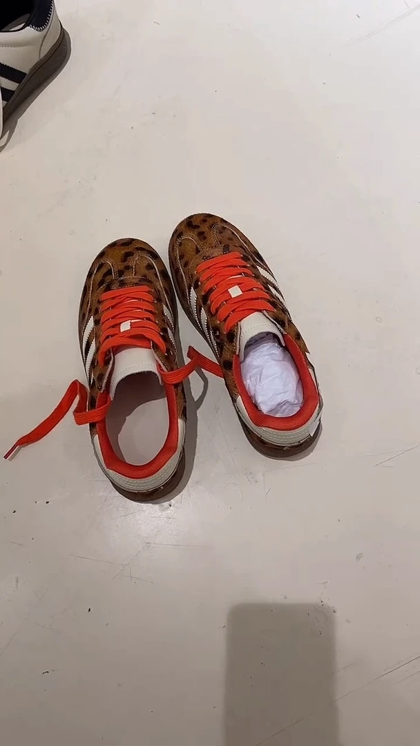 ?****想豹纹板鞋橙色鞋带34码200