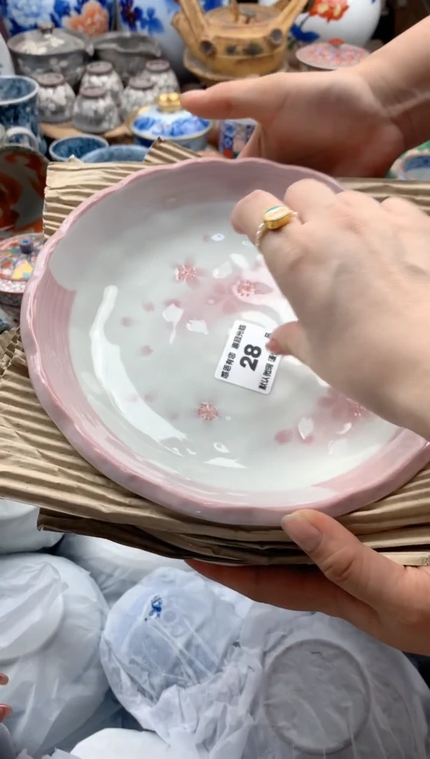 瓷片文***状28号九姑娘工艺品瓷器
