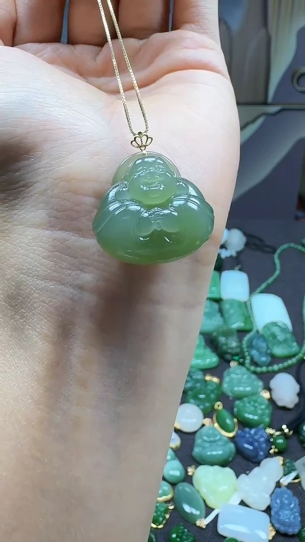 和田玉18K金镶嵌吊坠(不含链)1