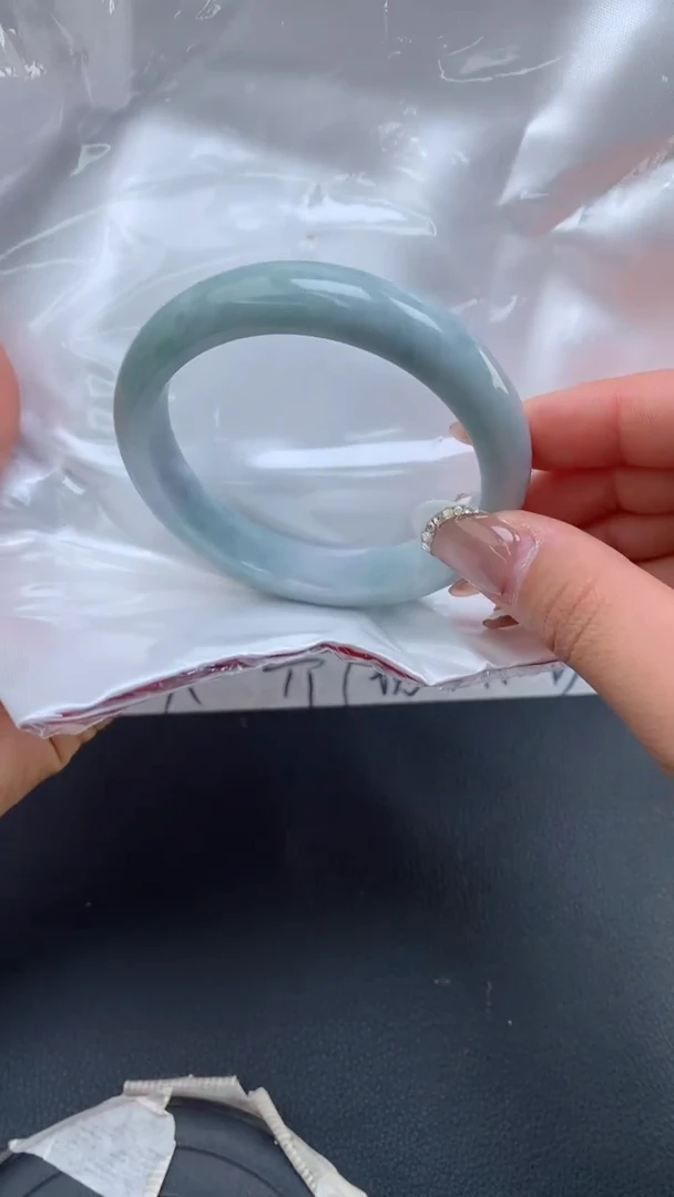 【闪购商品】翡翠手镯未镶嵌天然缅甸A货翡翠手镯