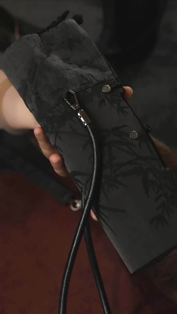 墨竹传家壶袋·············